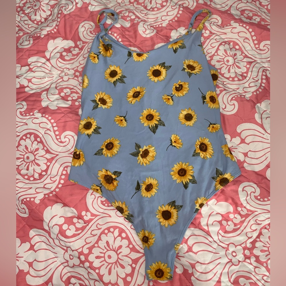 Zaful brand new sunflower bodysuit